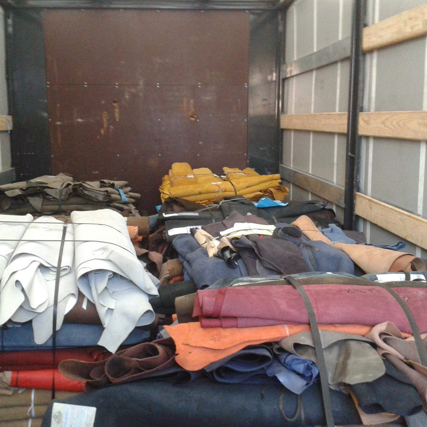 Leather stock lots peles.pt